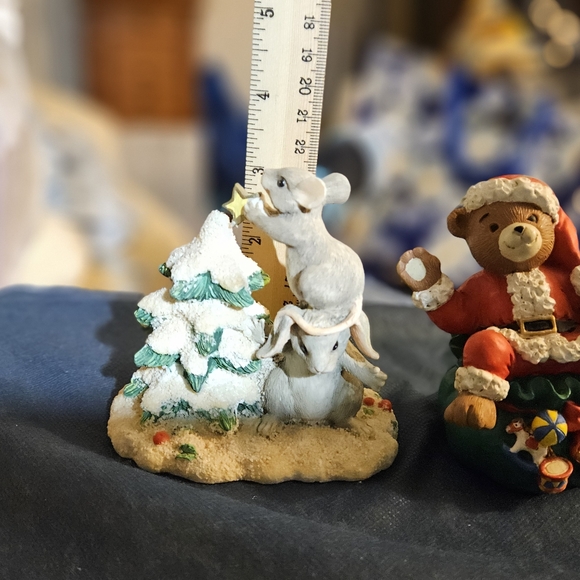 Christmas figurines, Total 2. Mouse figurine and Santa Claus with bag of toys. - Picture 5 of 8
